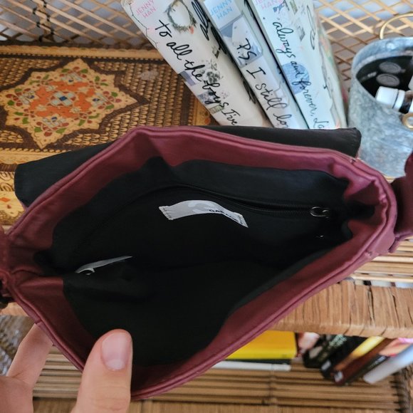 Crossbody Bag - Picture 6 of 6
